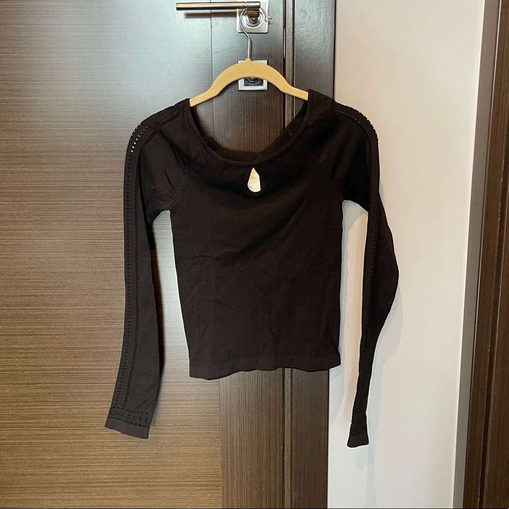 Hollister long sleeve tee
